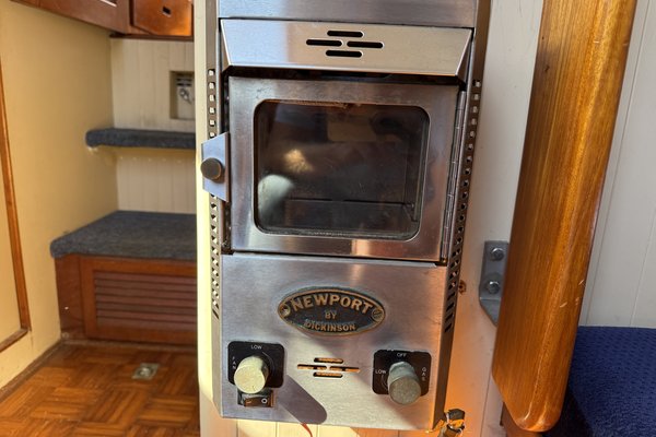 1974 Grand Banks 36 Classic