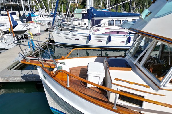 1974 Grand Banks 36 Classic