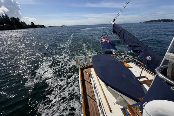 1974 Grand Banks 36 Classic