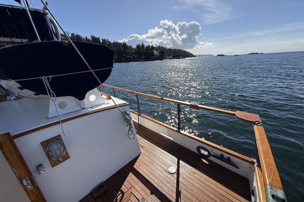 1974 Grand Banks 36 Classic