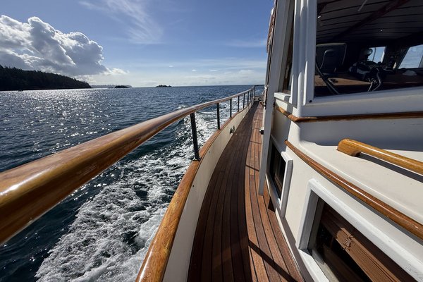 1974 Grand Banks 36 Classic