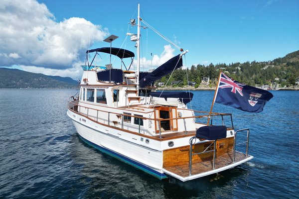 1974 Grand Banks 36 Classic