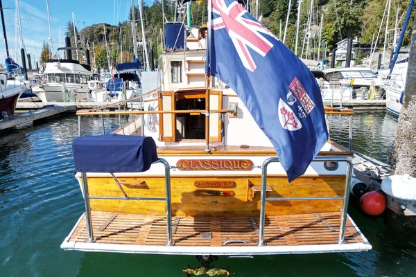 1974 Grand Banks 36 Classic