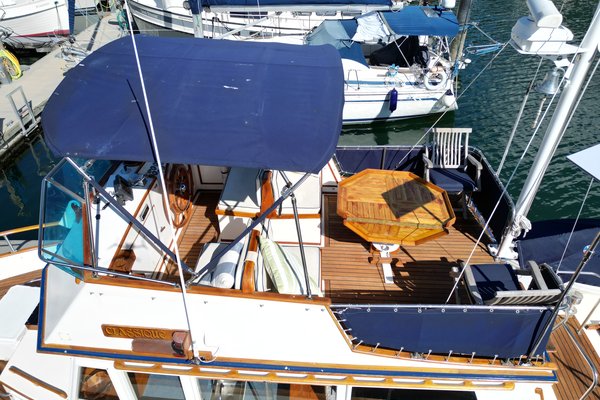 1974 Grand Banks 36 Classic