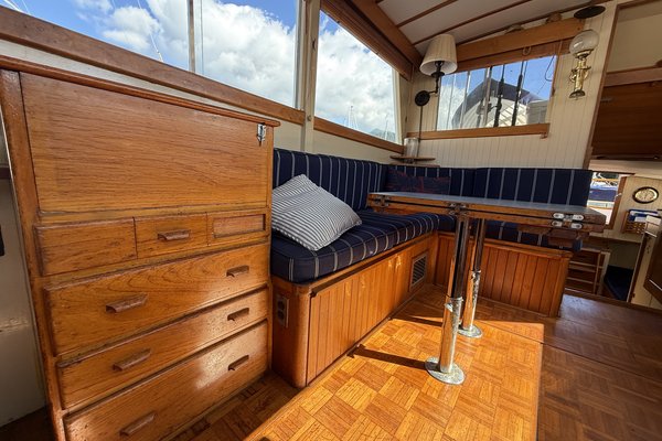 1974 Grand Banks 36 Classic