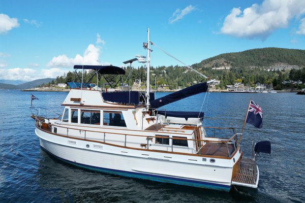 1974 Grand Banks 36 Classic