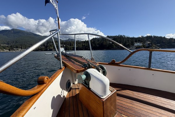 1974 Grand Banks 36 Classic