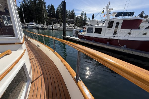 1974 Grand Banks 36 Classic