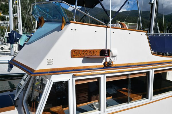 1974 Grand Banks 36 Classic