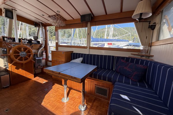 1974 Grand Banks 36 Classic