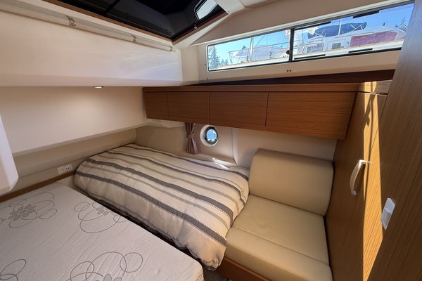 2022 Greenline 40 Hybrid