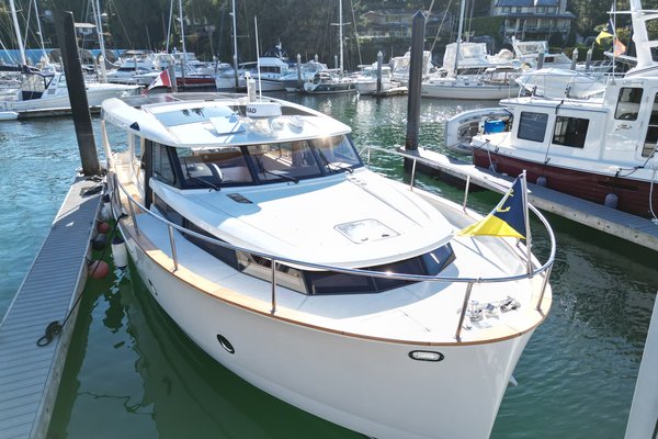 2022 Greenline 40 Hybrid