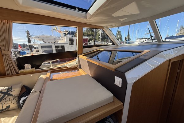 2022 Greenline 40 Hybrid