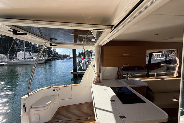 2022 Greenline 40 Hybrid