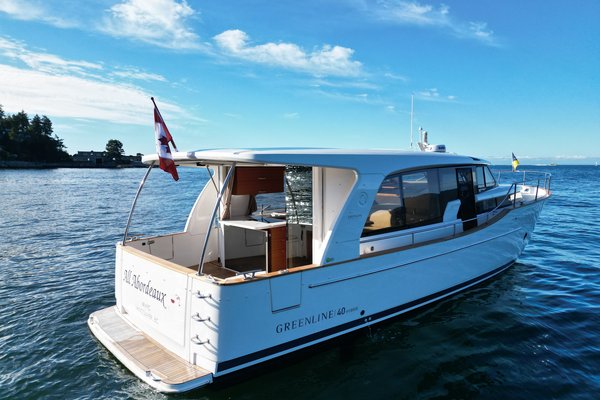 2022 Greenline 40 Hybrid