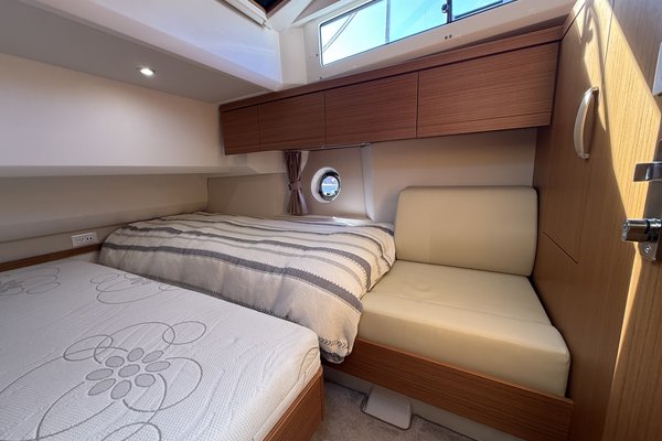 2022 Greenline 40 Hybrid