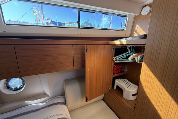 2022 Greenline 40 Hybrid