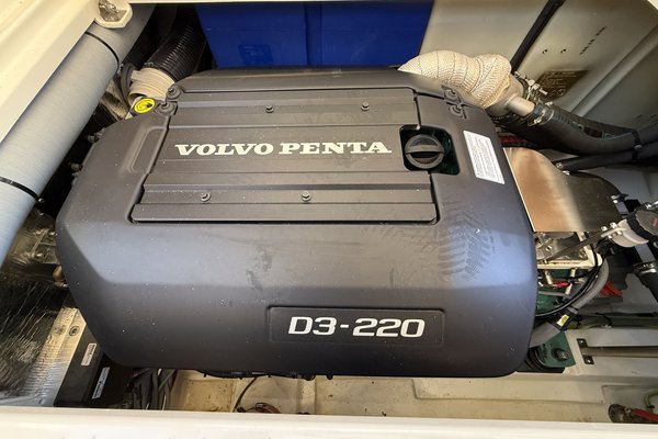 2022 Greenline 40 Hybrid