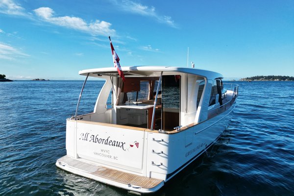 2022 Greenline 40 Hybrid