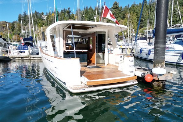 2022 Greenline 40 Hybrid