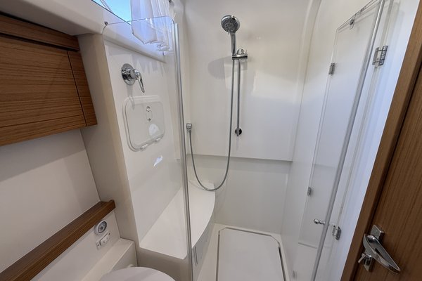 2022 Greenline 40 Hybrid