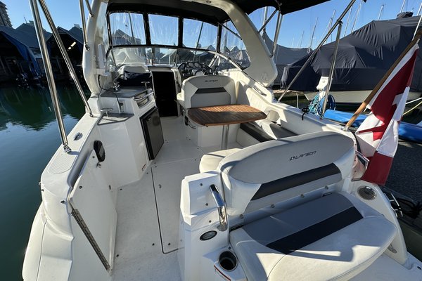 2013 Larson 285 Cabrio